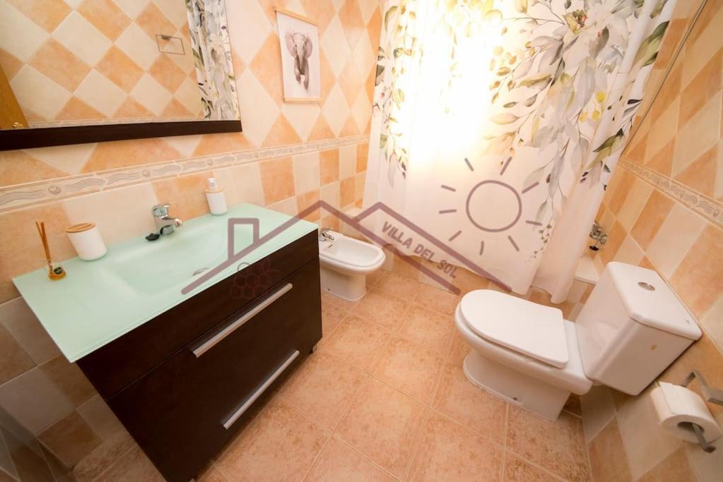 Villa Del Sol - Piscina Climatizada Mentrida Eksteriør billede