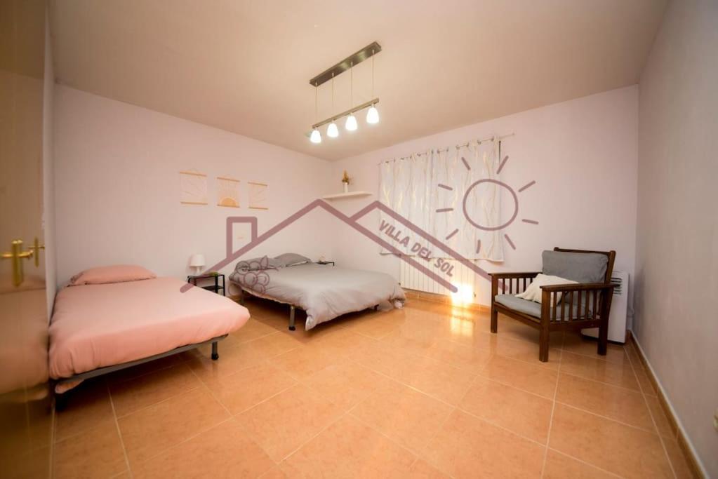 Villa Del Sol - Piscina Climatizada Mentrida Eksteriør billede
