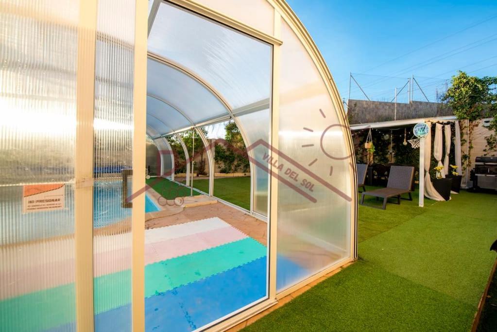 Villa Del Sol - Piscina Climatizada Mentrida Eksteriør billede